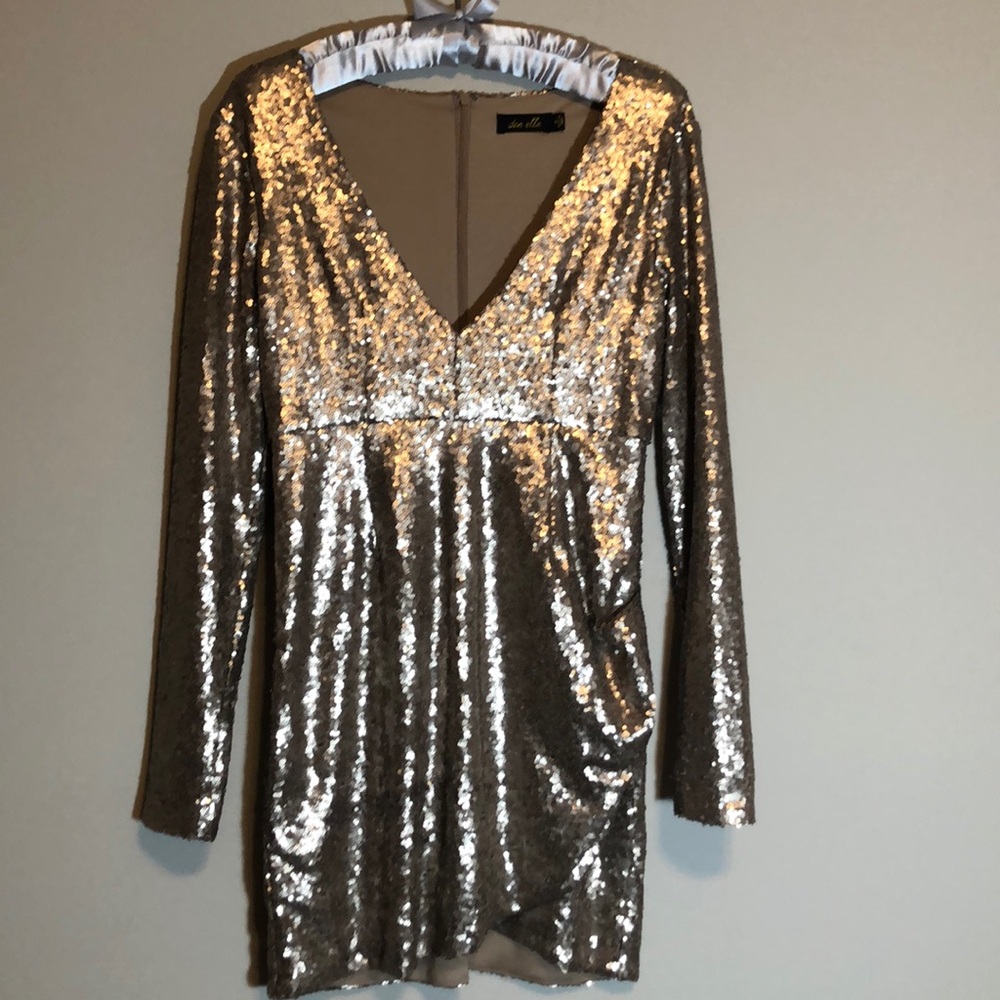 Woman’s Dress